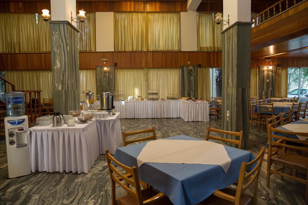 Hotel Liberty Missolonghi ภายนอก รูปภาพ