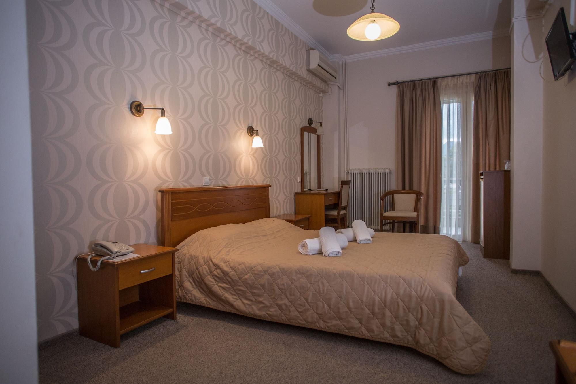 Hotel Liberty Missolonghi ภายนอก รูปภาพ