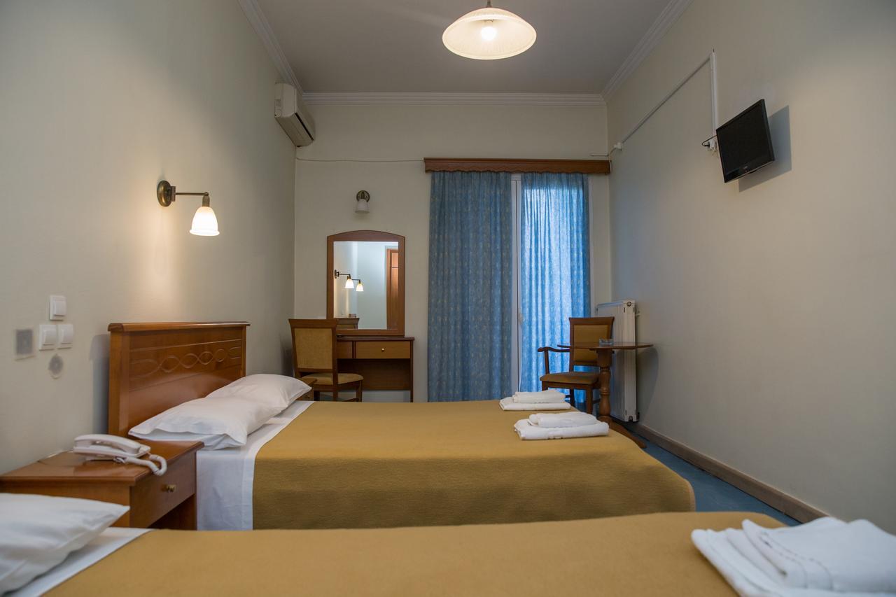 Hotel Liberty Missolonghi ภายนอก รูปภาพ