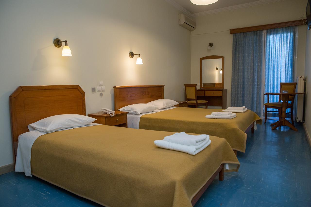 Hotel Liberty Missolonghi ภายนอก รูปภาพ