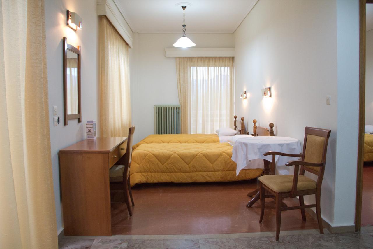 Hotel Liberty Missolonghi ภายนอก รูปภาพ